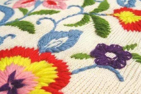 電腦繡花加工時(shí)出現(xiàn)故障該怎么檢測(cè)及修理？